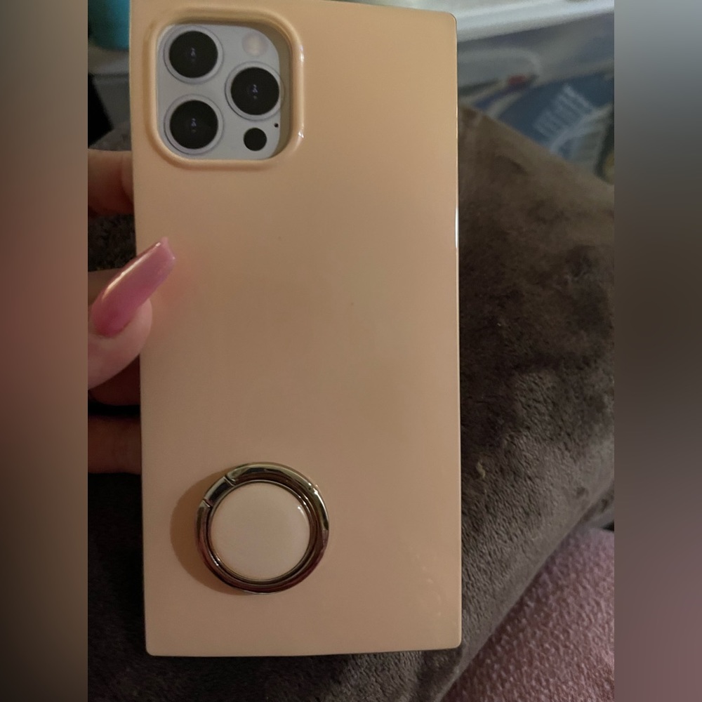 Flaunt square iPhone 12 Pro Max